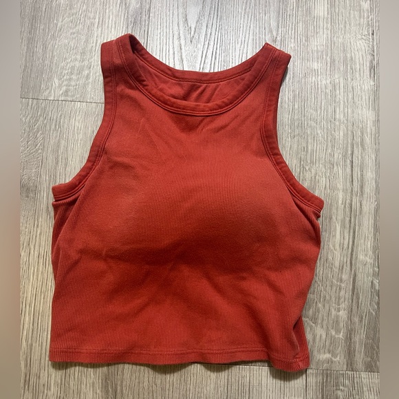 Uniqlo Ribbed Bra Tank Top - Red Size Medium - Picture 1 of 3
